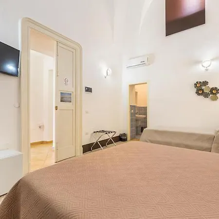 Апартаменты Corte Consiglio & La Finestra Sul Porto - Old Town - Purita *
